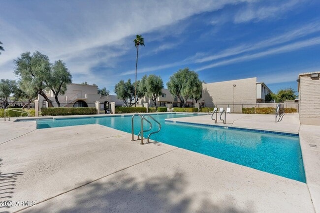 Building Photo - 6829 E Osborn Rd