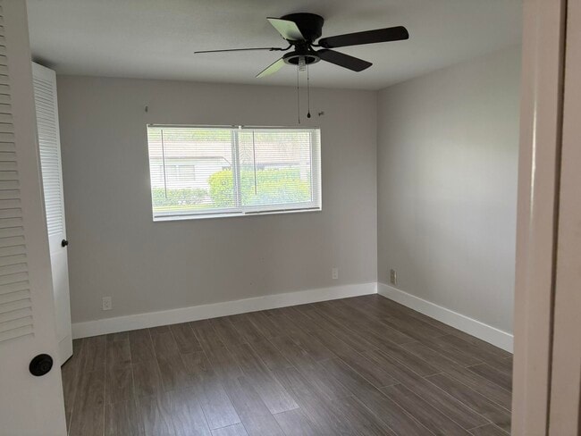 Building Photo - 2930 Crosley Dr E