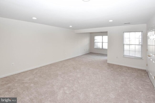 Building Photo - 2457 Rolling Plains Dr