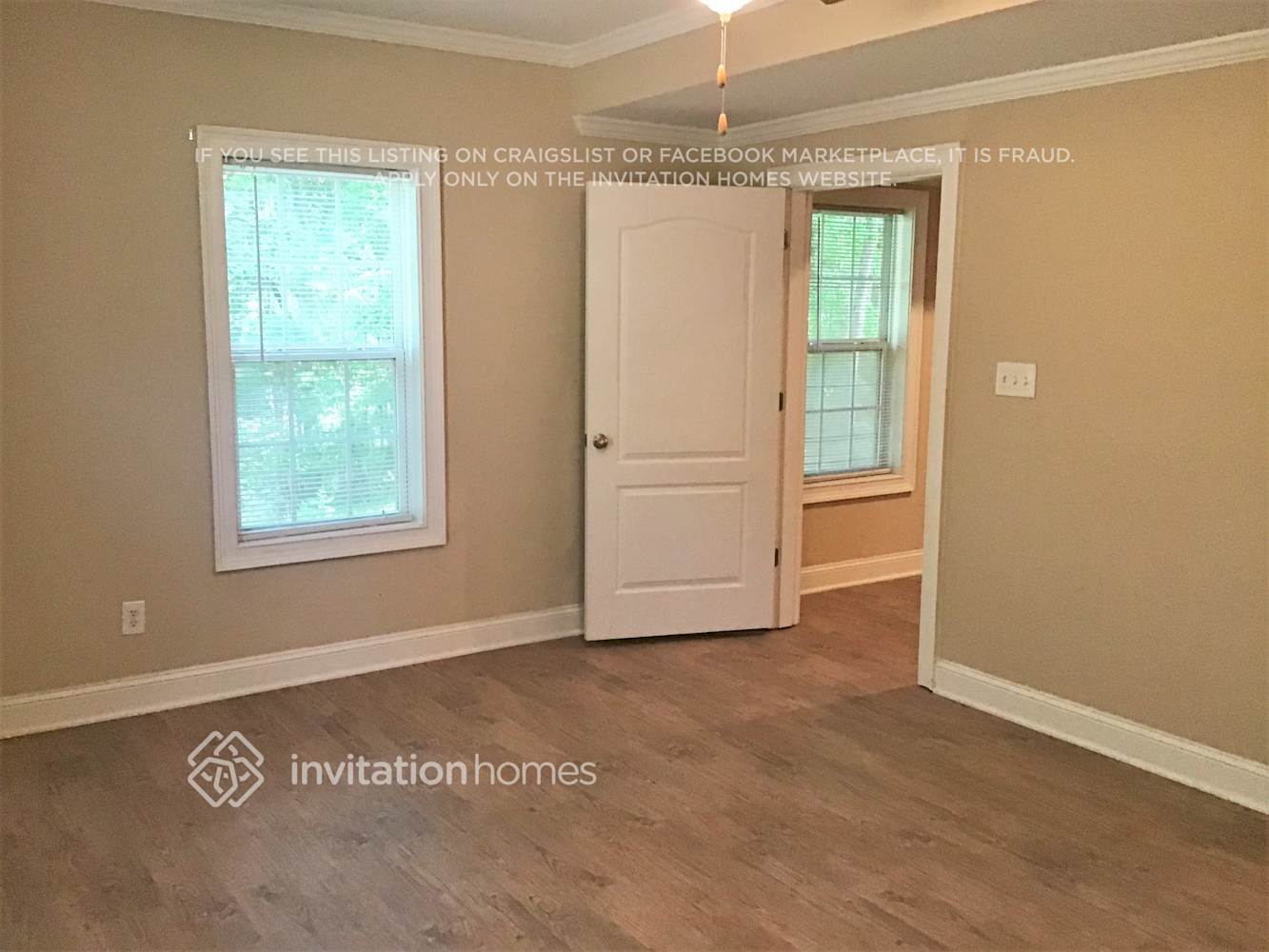 Building Photo - 200 Autumn Creek