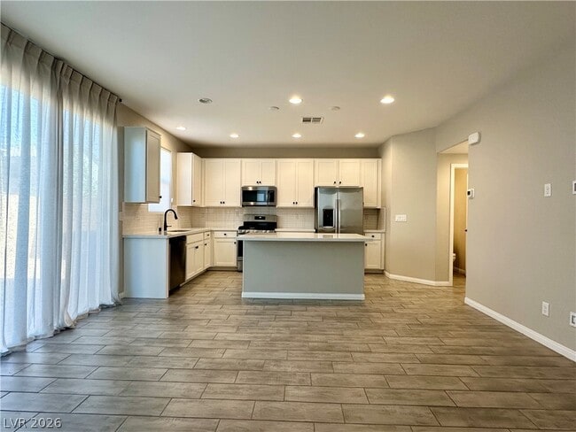 Building Photo - 10216 S Ullom Dr