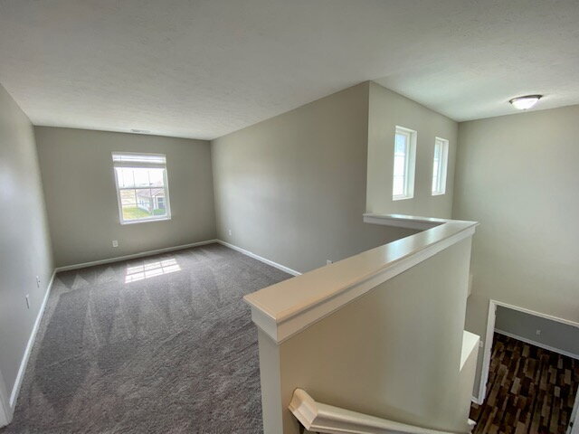 Building Photo - Fantastic 4 Bedroom, 2.5 Bath w/LOFT in Brookfield Place