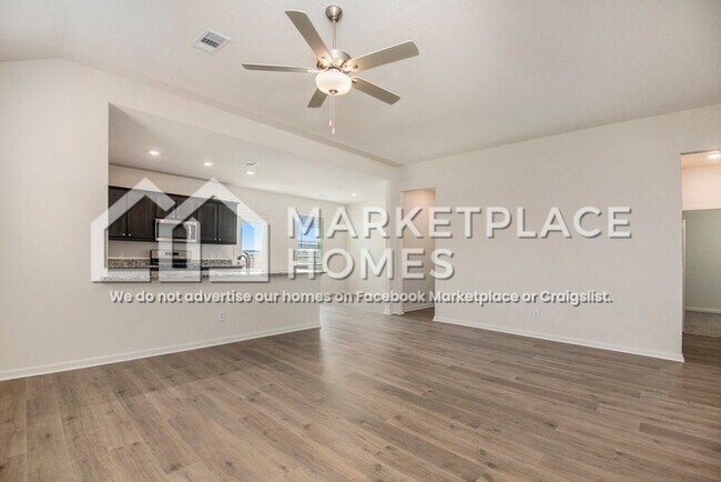 Building Photo - 10925 Gray Mare Dr