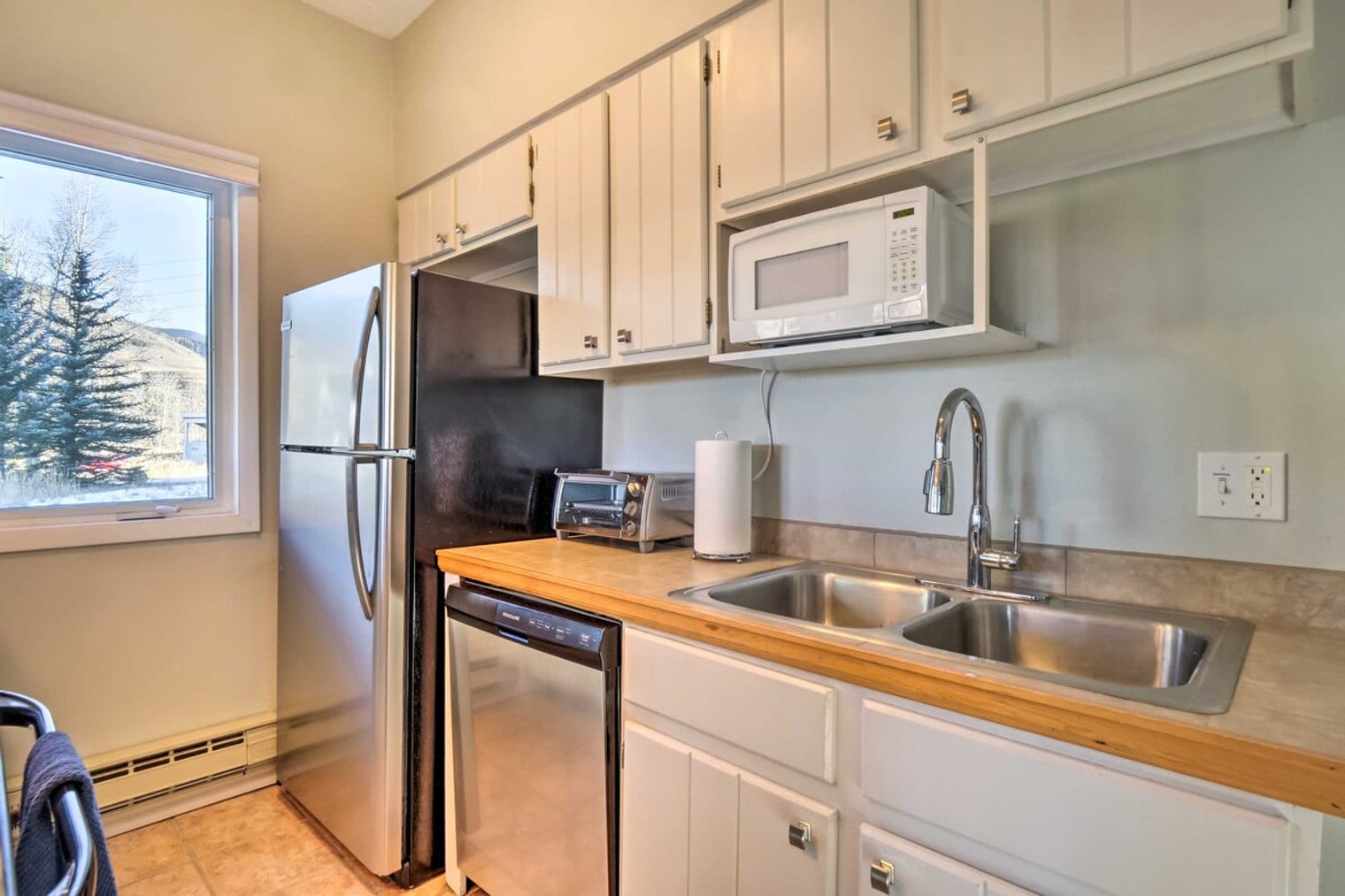 Building Photo - 14 Cove Blvd