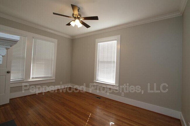 Building Photo - 235 S Hampton Dr