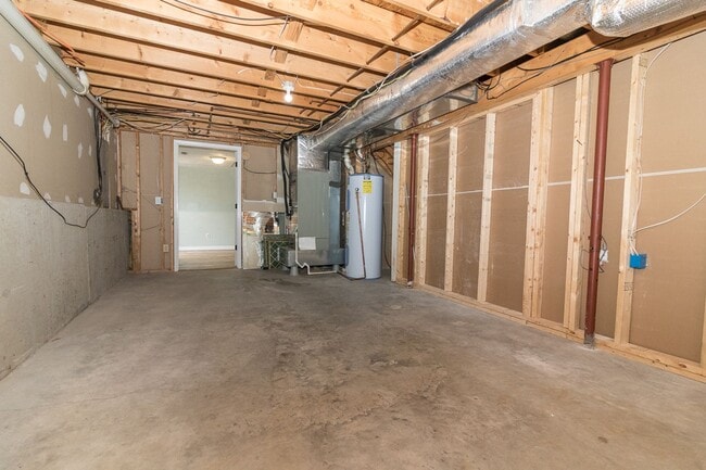 Building Photo - 214 Eagle Way