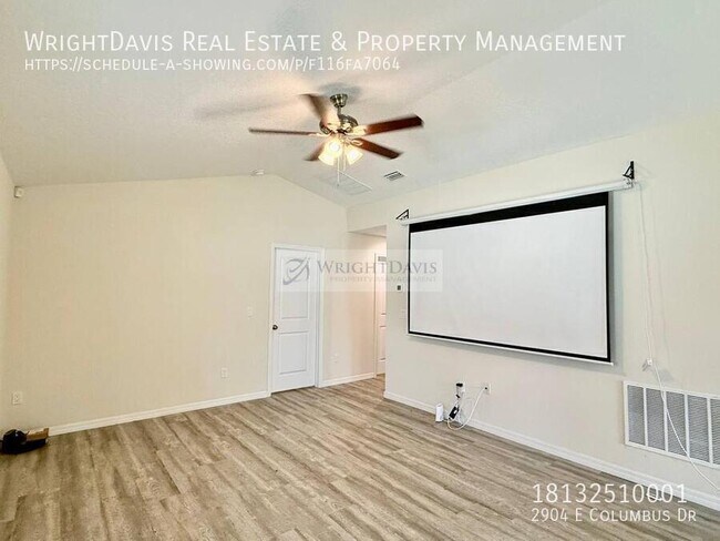 Building Photo - 2904 E Columbus Dr
