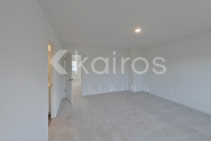 Building Photo - 208 Birch Ave