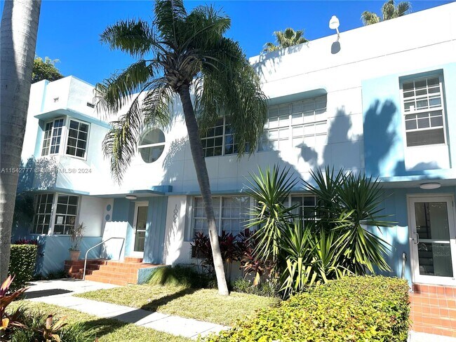 Primary Photo - 1007 Meridian Ave