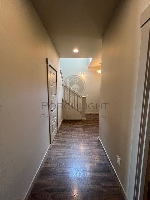 Building Photo - 2200 Greenview Cir