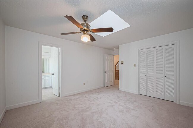 Building Photo - 18307 Champion Forest Dr