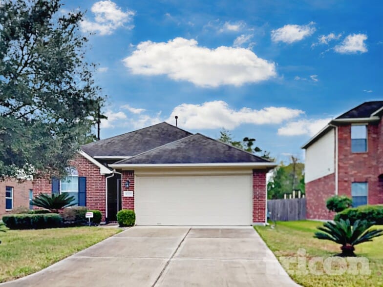 Building Photo - 10338 Whisper Bluff Dr