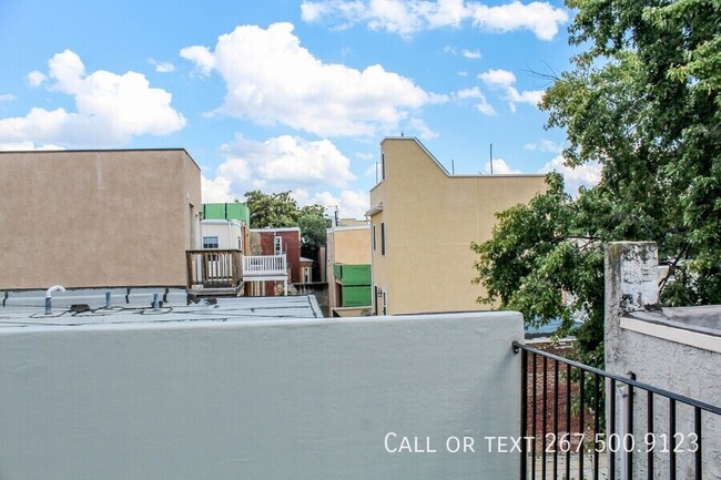 Building Photo - 907 S 13th St