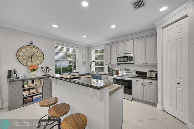 Building Photo - 81 Legacy Ct