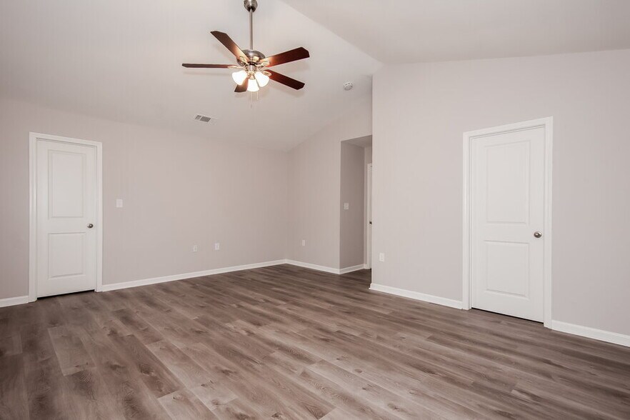 Building Photo - 3632 Alexander Forest Dr
