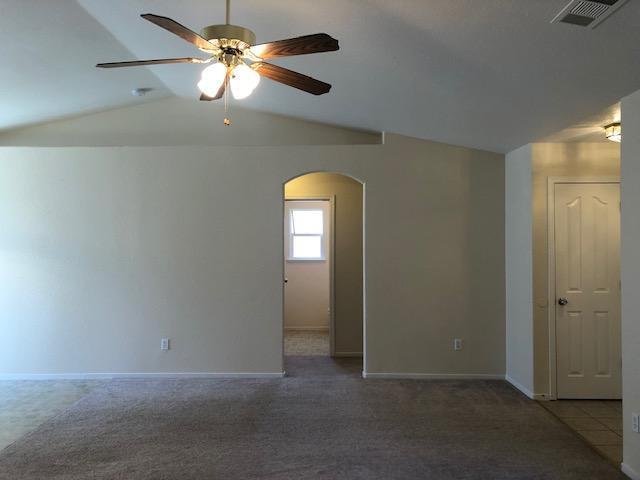 Building Photo - 932 Alpen Dr