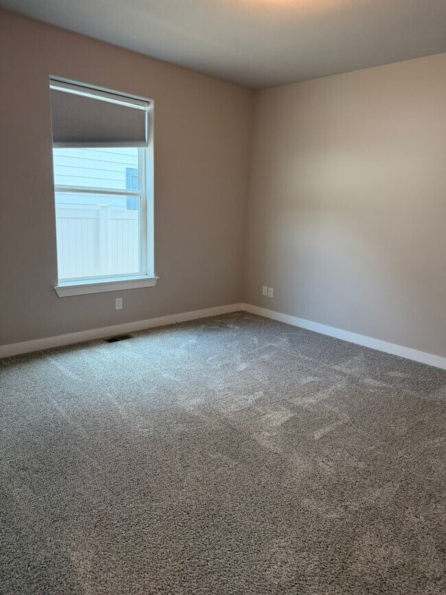 Building Photo - 1726 Kade Ct