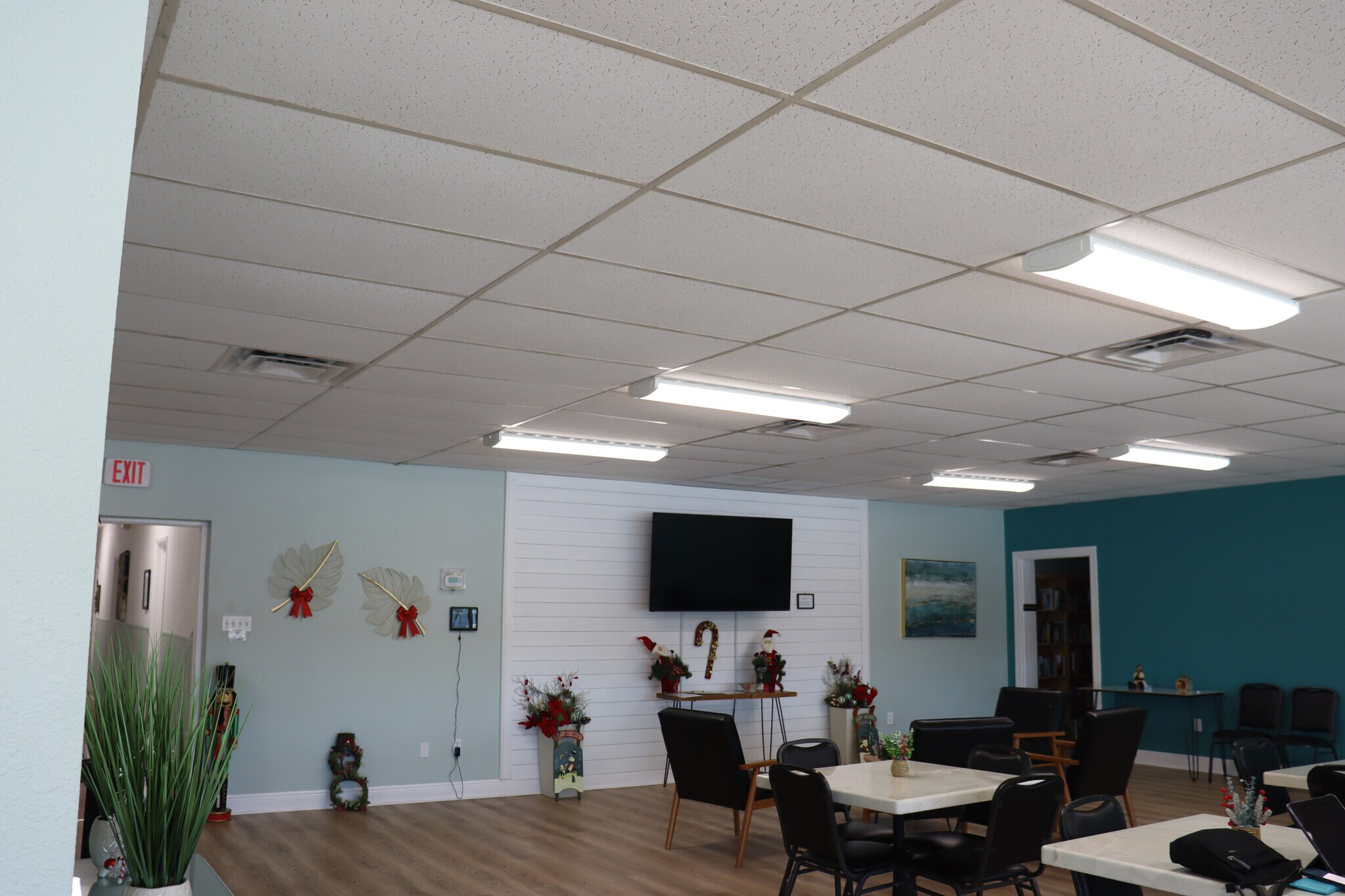 Rec Room - 5850 18th St N