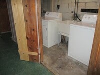 Building Photo - 4404 Mountview Rd
