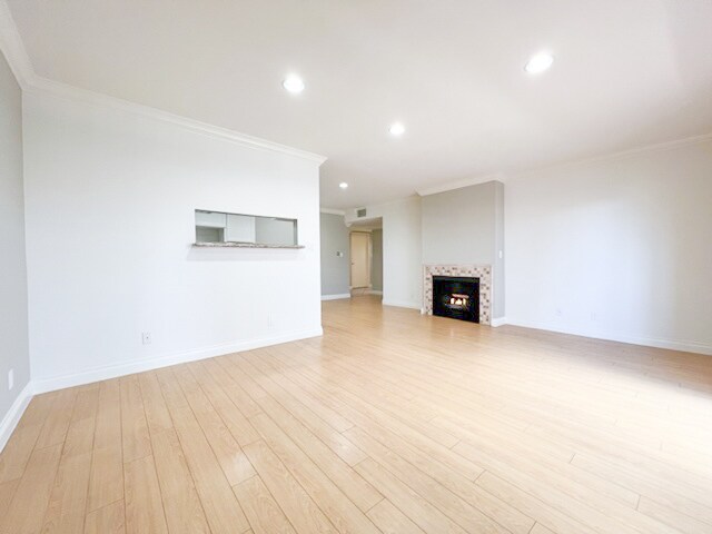 Building Photo - 5452 Alvern Cir