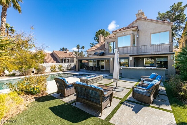 Building Photo - 54 Grossinger Ct