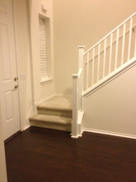 Building Photo - 11200 Barns Trail