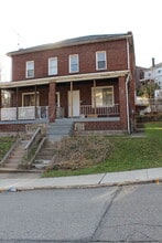 Building Photo - 749 Hampshire Ave