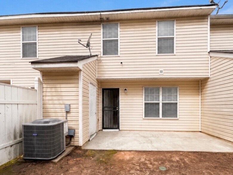 Building Photo - 3794 Waldrop Ln