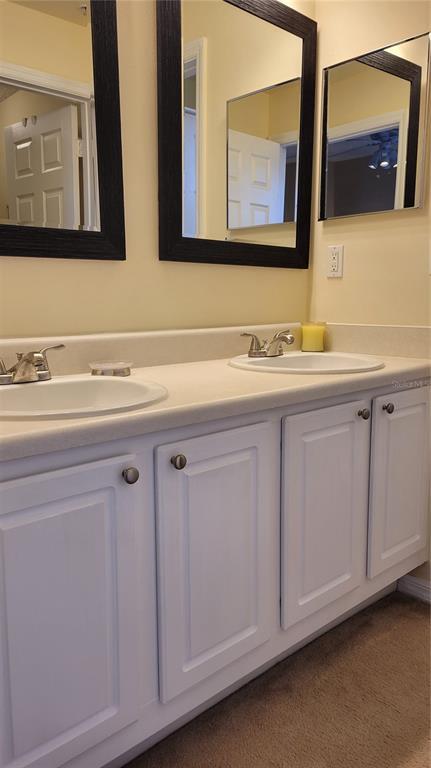 Building Photo - 5711 Bentgrass Dr