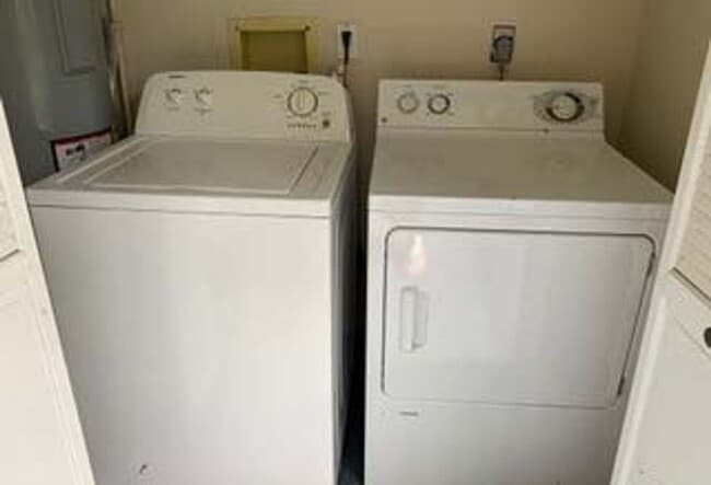 Building Photo - 2Bed/ 2Bath Condo In Indigo Point - Dayton...