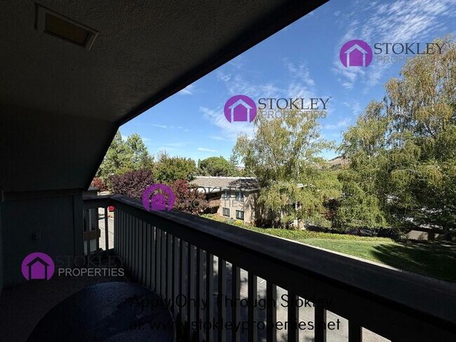 Building Photo - 1317 Canyonwood Ct
