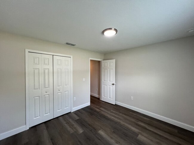 Building Photo - Lovely 3 Bedroom, 2 Bathroom Home in Ocala!!!