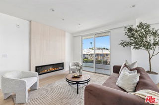 Building Photo - 1414 1/2 South Beverly Drive Apt ##303, Los Angeles, CA 90035 - 3 BR 3 BA house