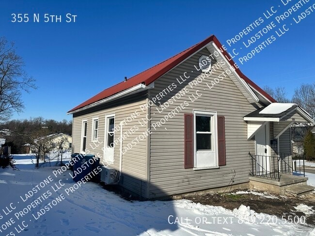 Primary Photo - 355 N 5th St