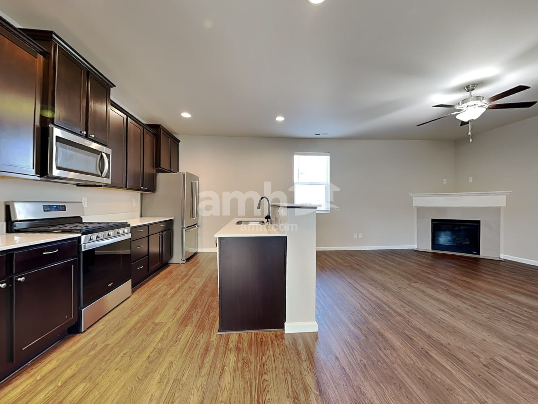 Building Photo - 306 Holdener Ln N