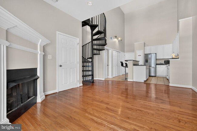 Building Photo - 501 Hungerford Dr