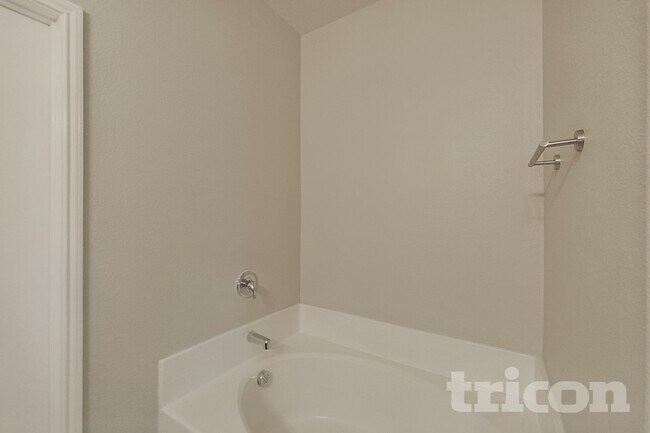 Building Photo - 14356 Open Range Dr