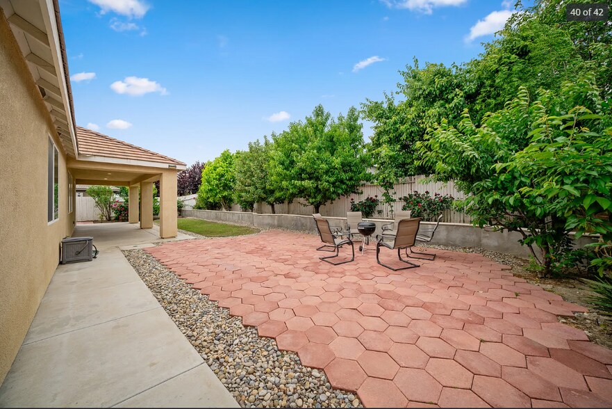 Building Photo - 7303 Whiskey Creek Dr