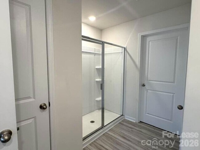 Building Photo - 7898 Old Brk Rd