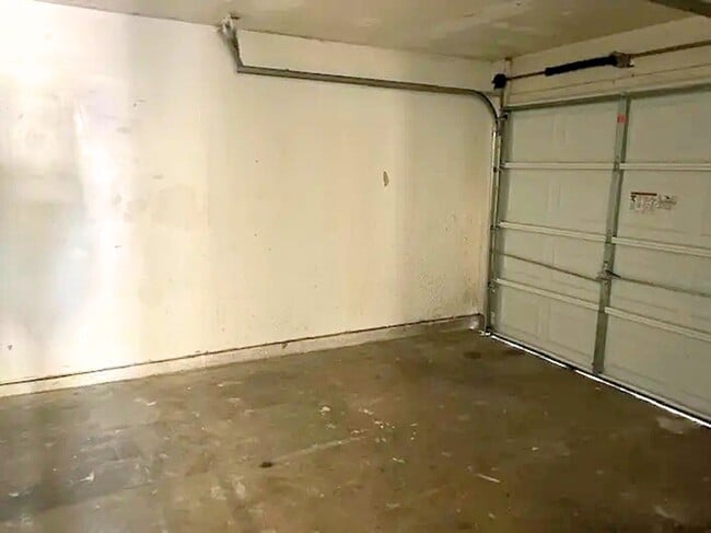 Building Photo - NOW AVAILABLE!!