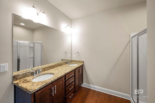 Building Photo - 7824 Barrington Ln