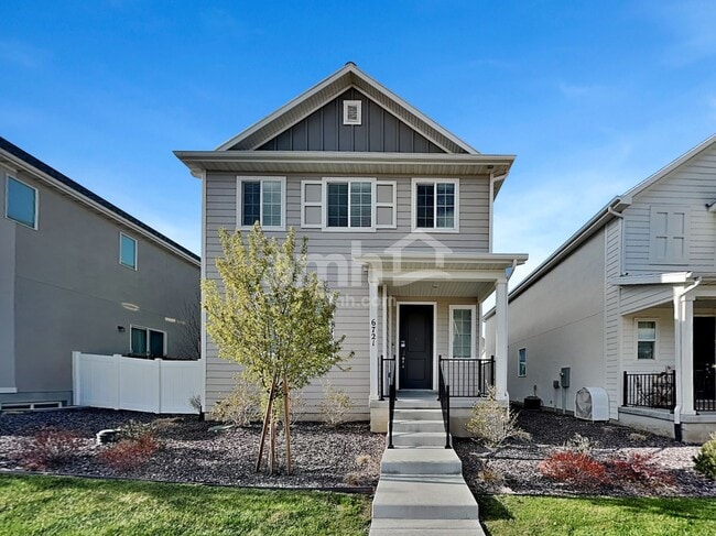 Building Photo - 6721 Mountain Maple Dr