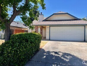 Building Photo - $1,950 Princeton & Brawley, 3 Bed - N Dewe...