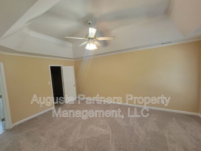 Building Photo - 3719 El Cordero Ranch Springs Rd