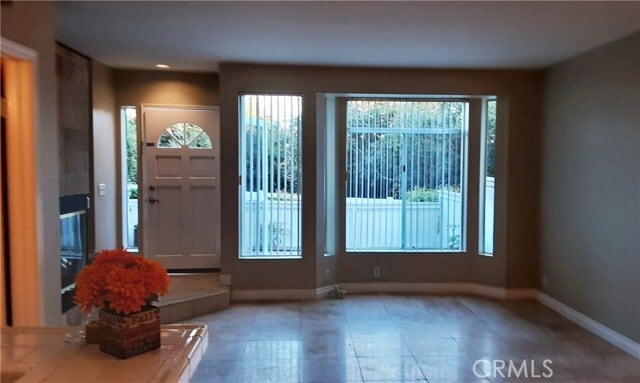 Building Photo - 27546 Jasmine Ave