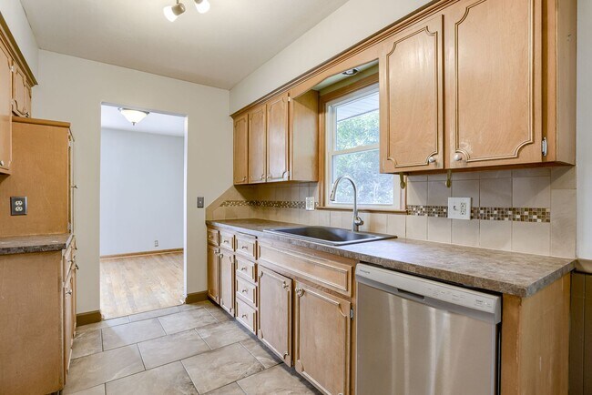 Building Photo - Updated 3 Bedroom With Finished Lower Leve...