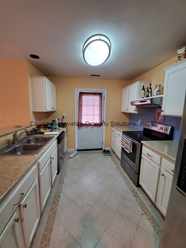 Building Photo - 5409 Leaford Ct