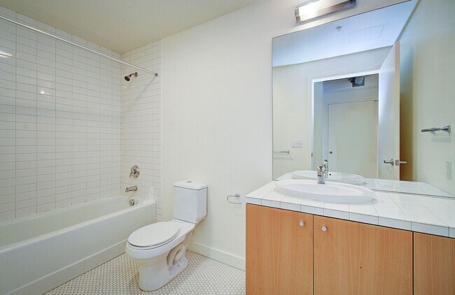 Building Photo - THE CIVIC IN GOOSE HOLLOW STUDIO BEDROOM CONDO!