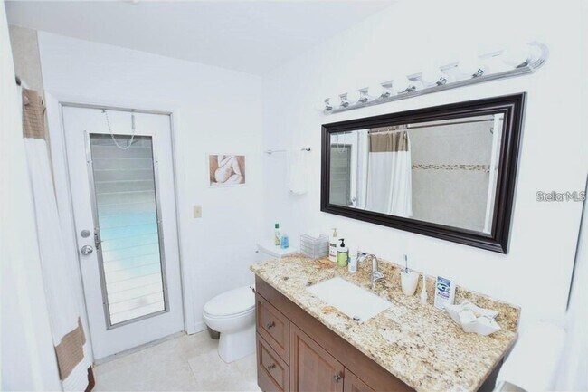 Building Photo - 3926 Calliandra Dr