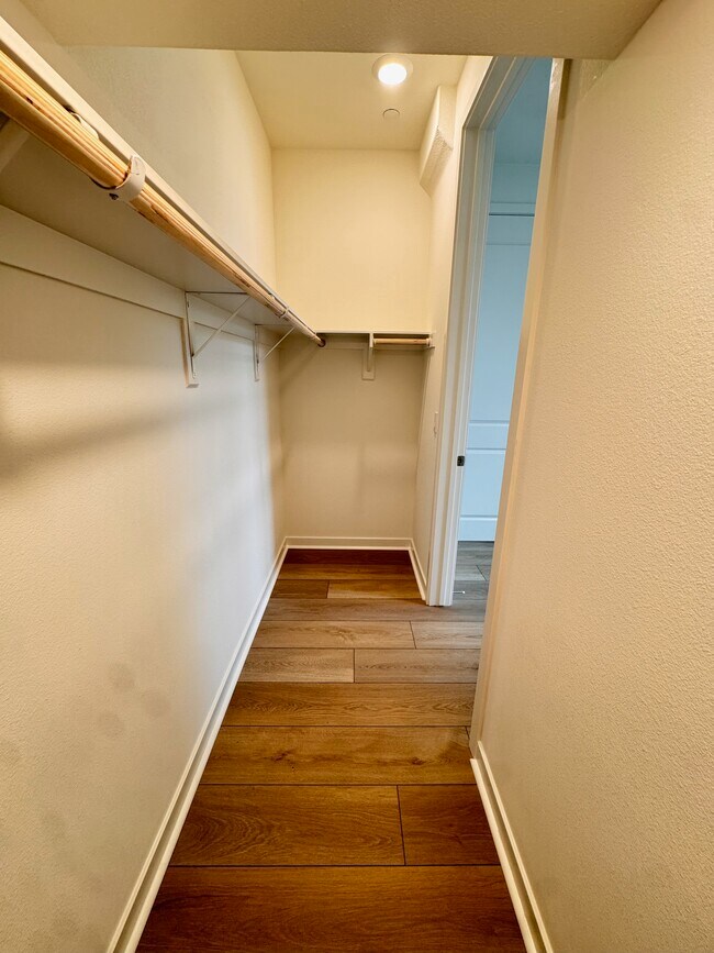 Building Photo - 303 Capistrano Dr